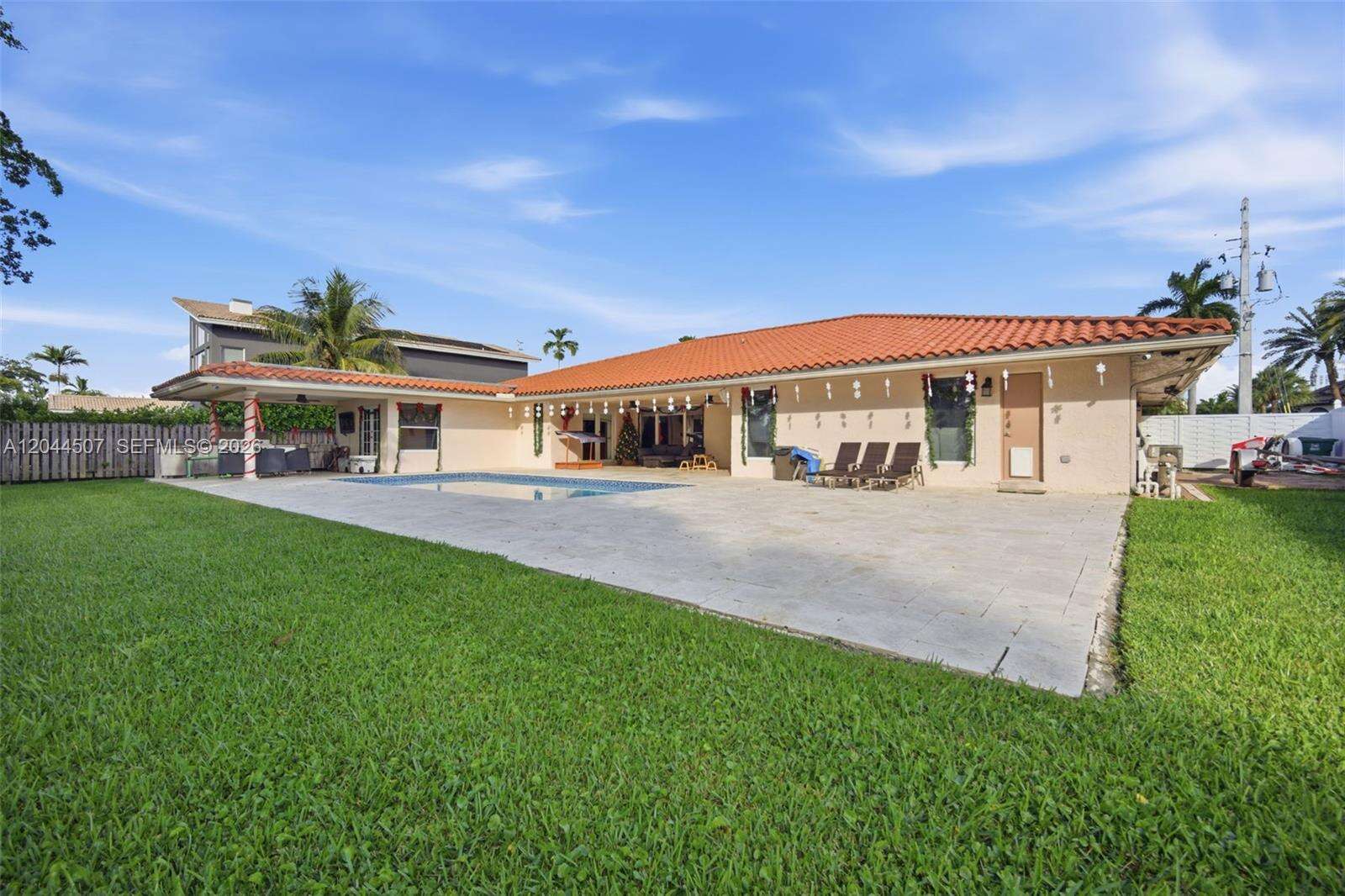 713 Diplomat Pkwy, Hallandale Beach, FL 33009 - For Sale photo 36