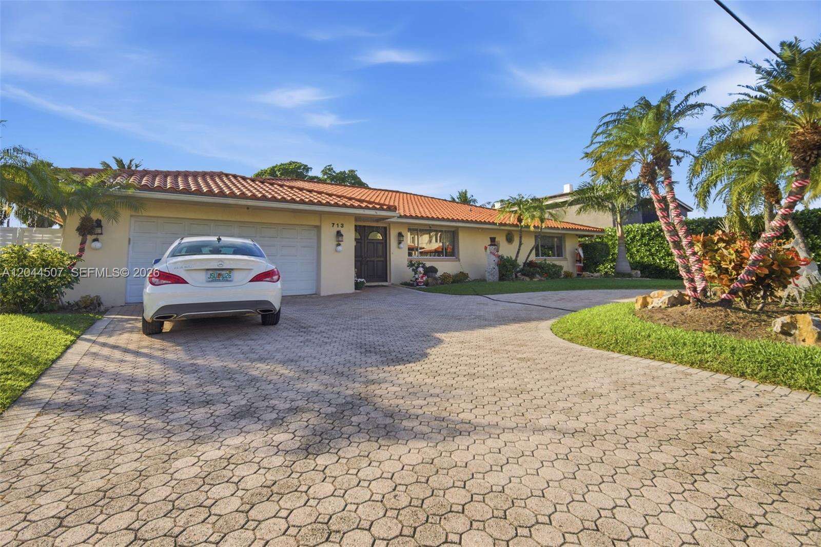 713 Diplomat Pkwy, Hallandale Beach, FL 33009 - For Sale photo 6