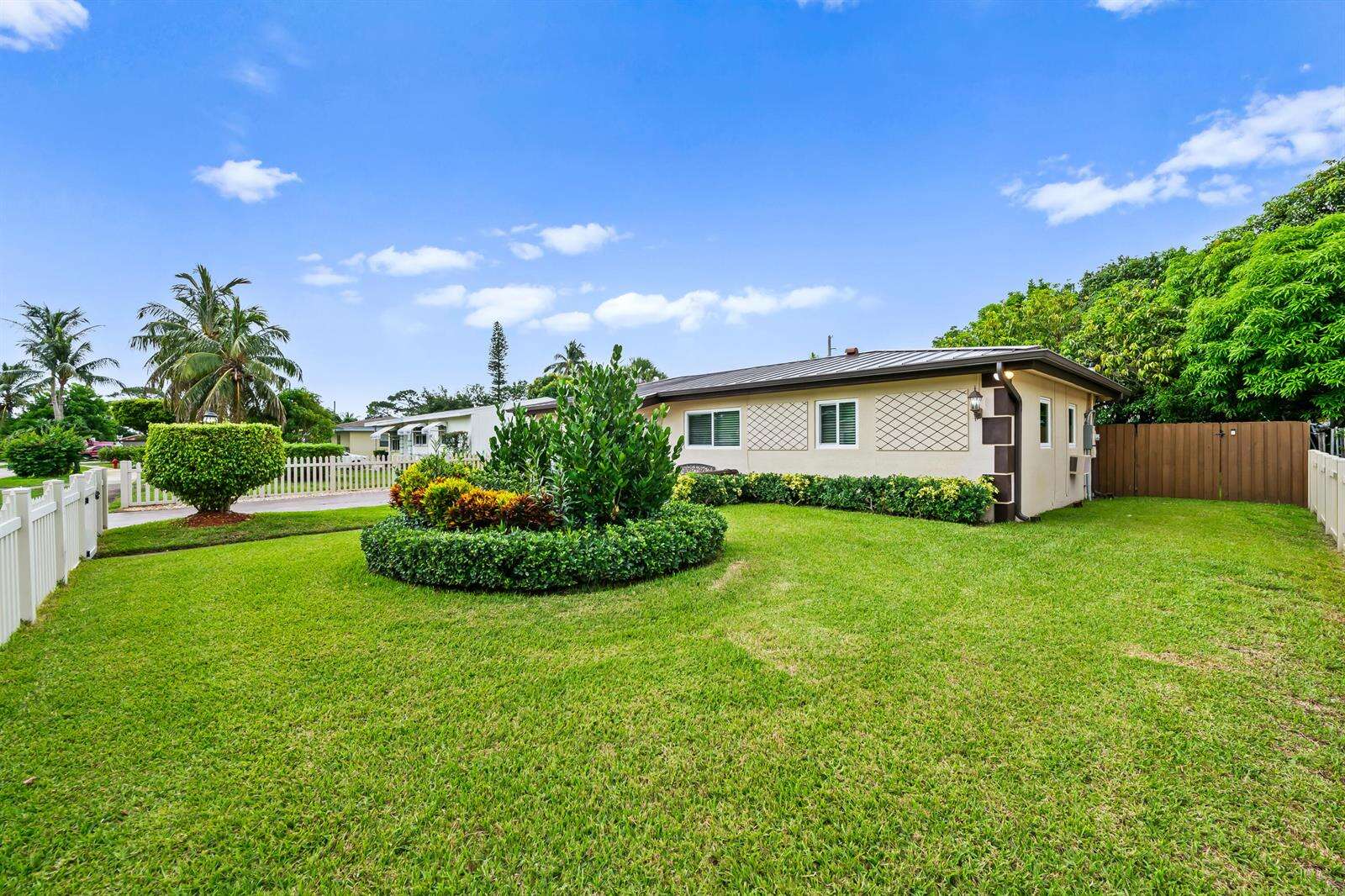 480 Alabama, Fort Lauderdale, FL 33312 - For Sale photo 24