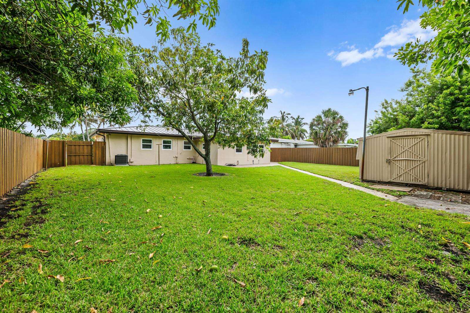 480 Alabama, Fort Lauderdale, FL 33312 - For Sale photo 26