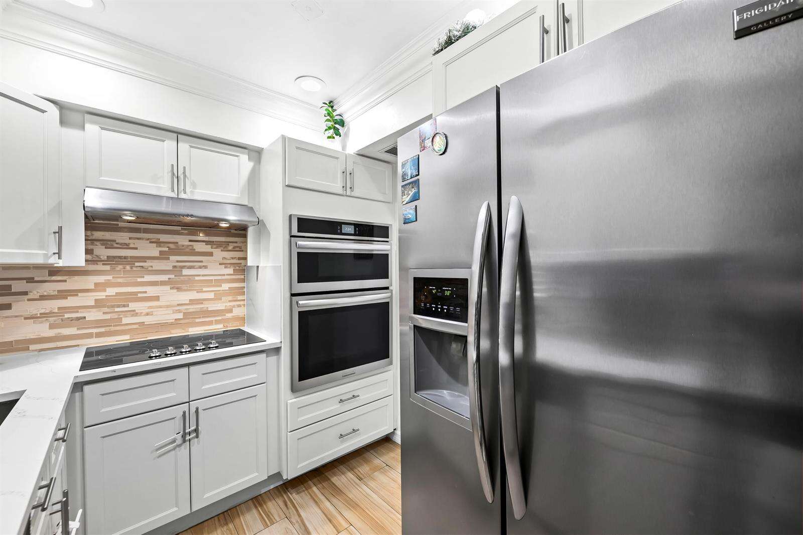 480 Alabama, Fort Lauderdale, FL 33312 - For Sale photo 4
