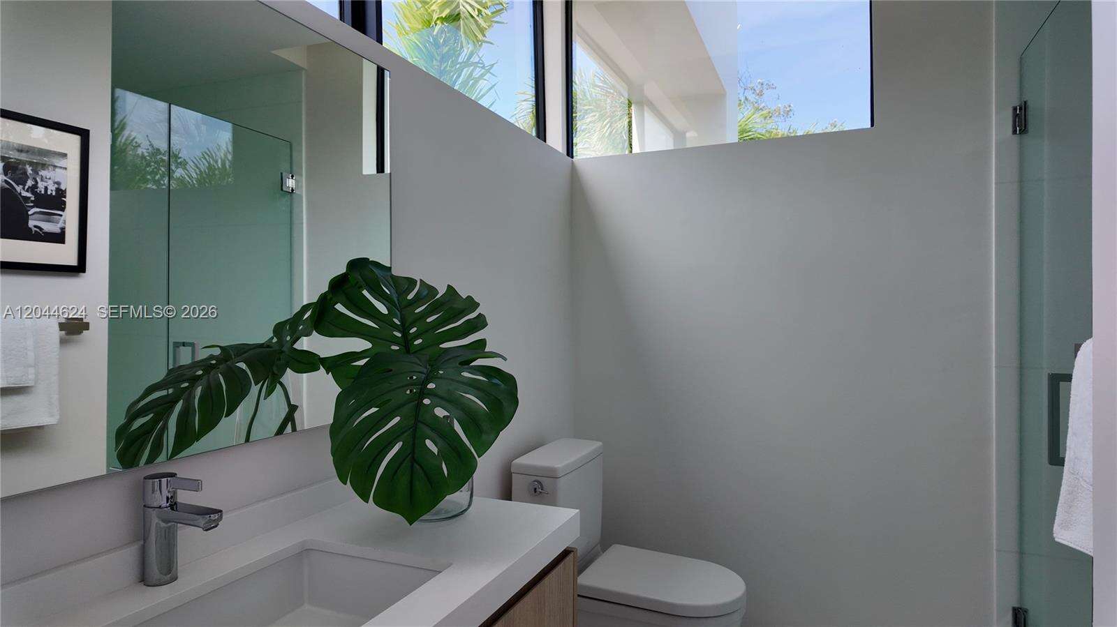 570 Shore Dr, Miami Beach, FL 33141 - For Sale photo 48