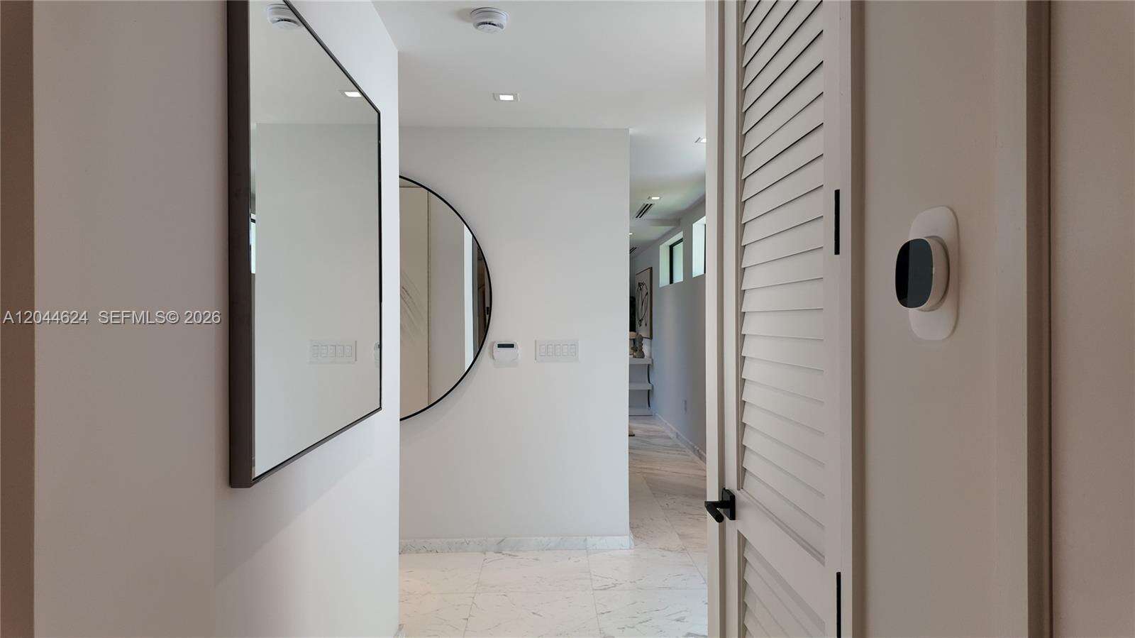 570 Shore Dr, Miami Beach, FL 33141 - For Sale photo 49