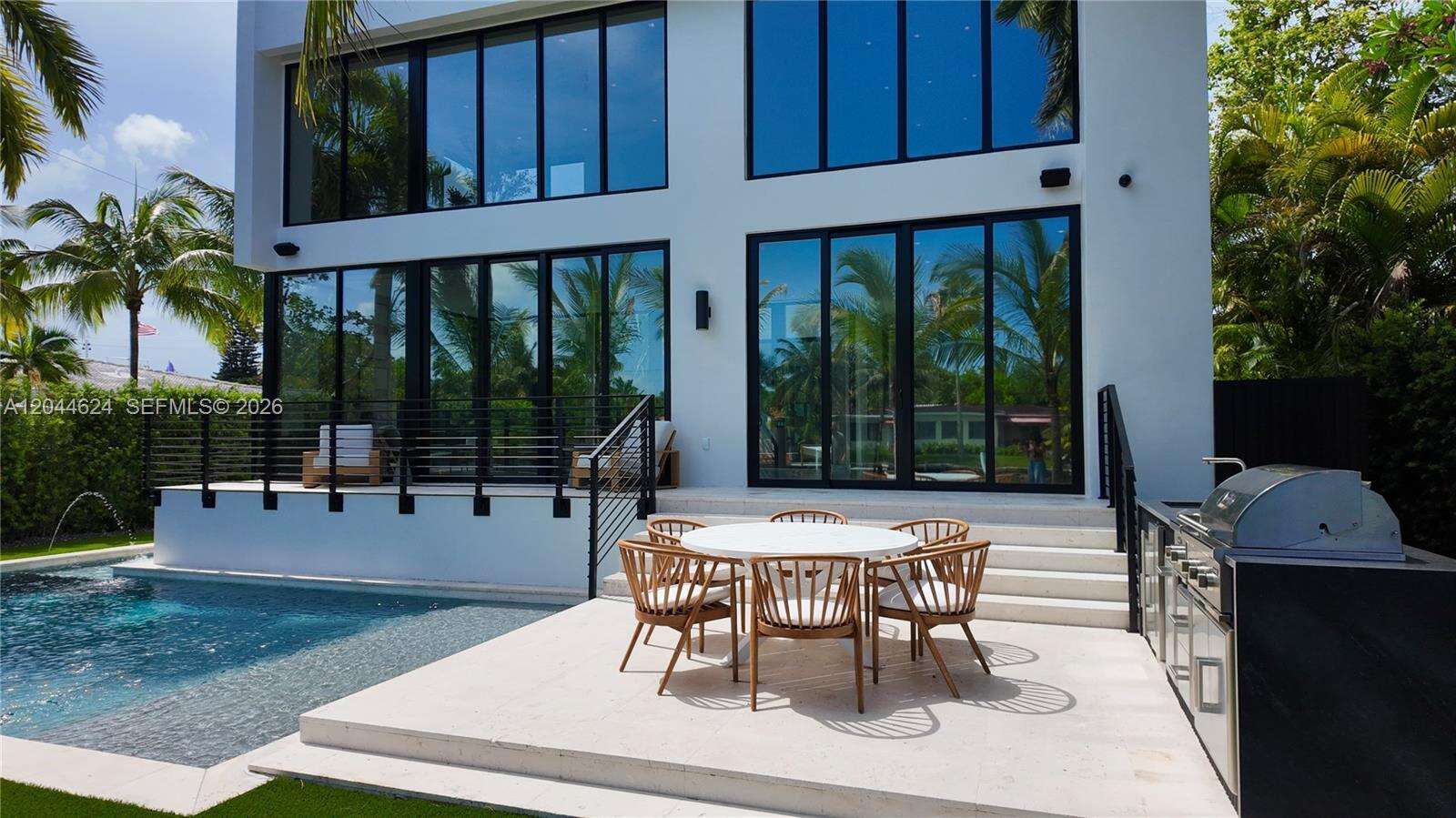 570 Shore Dr, Miami Beach, FL 33141 - For Sale photo 58