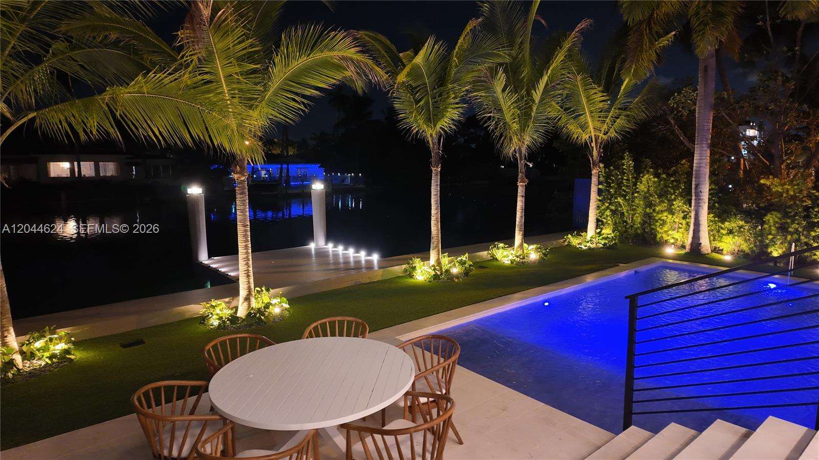570 Shore Dr, Miami Beach, FL 33141 - For Sale photo 63