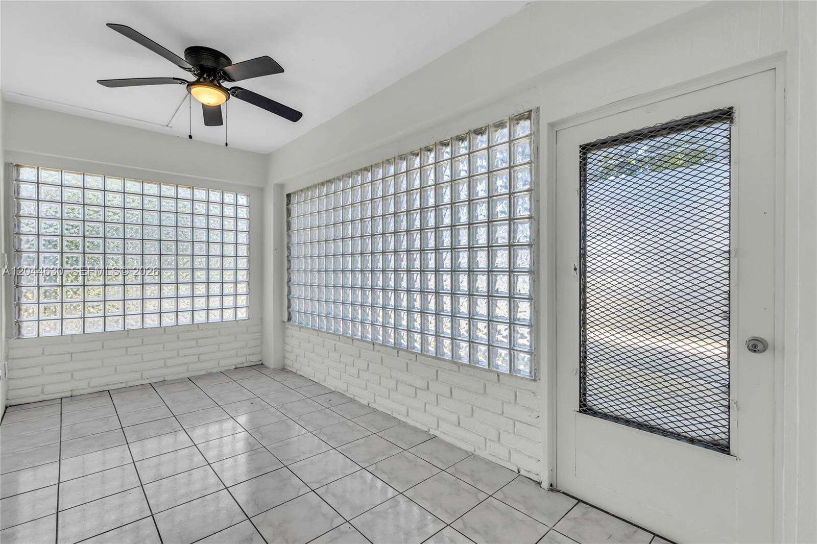 842 28th Ave, Hollywood, FL 33020 - For Sale photo 12