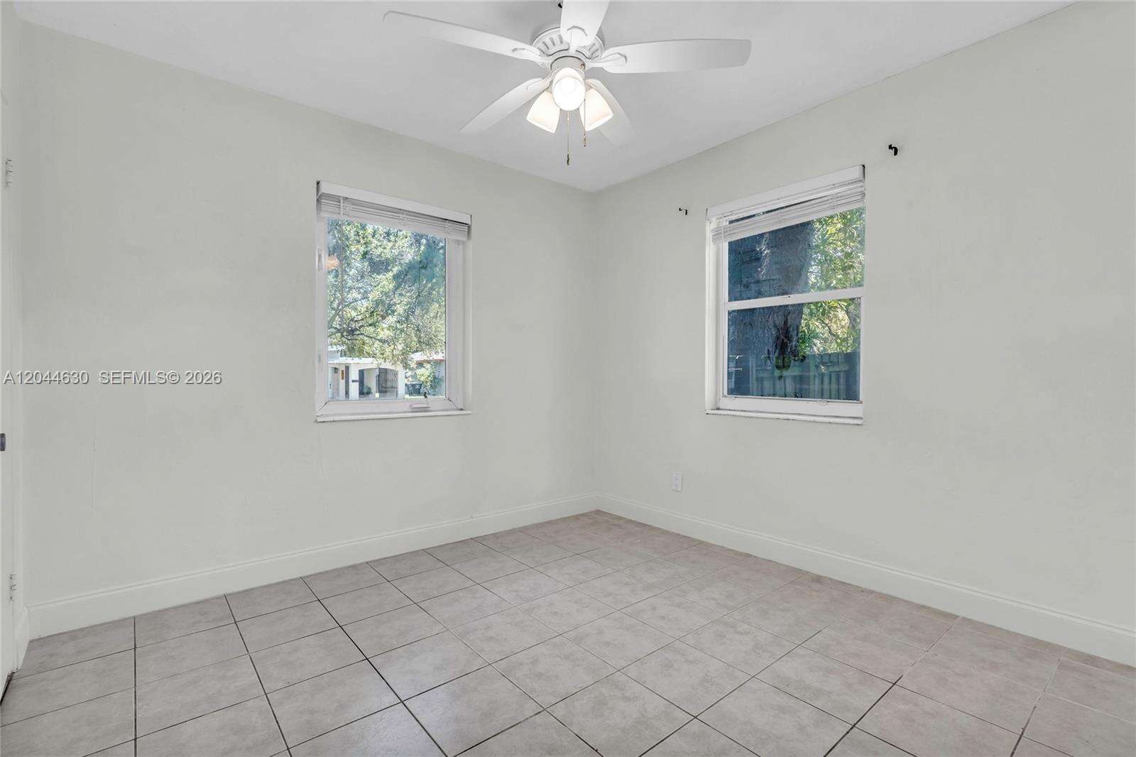 842 28th Ave, Hollywood, FL 33020 - For Sale photo 17