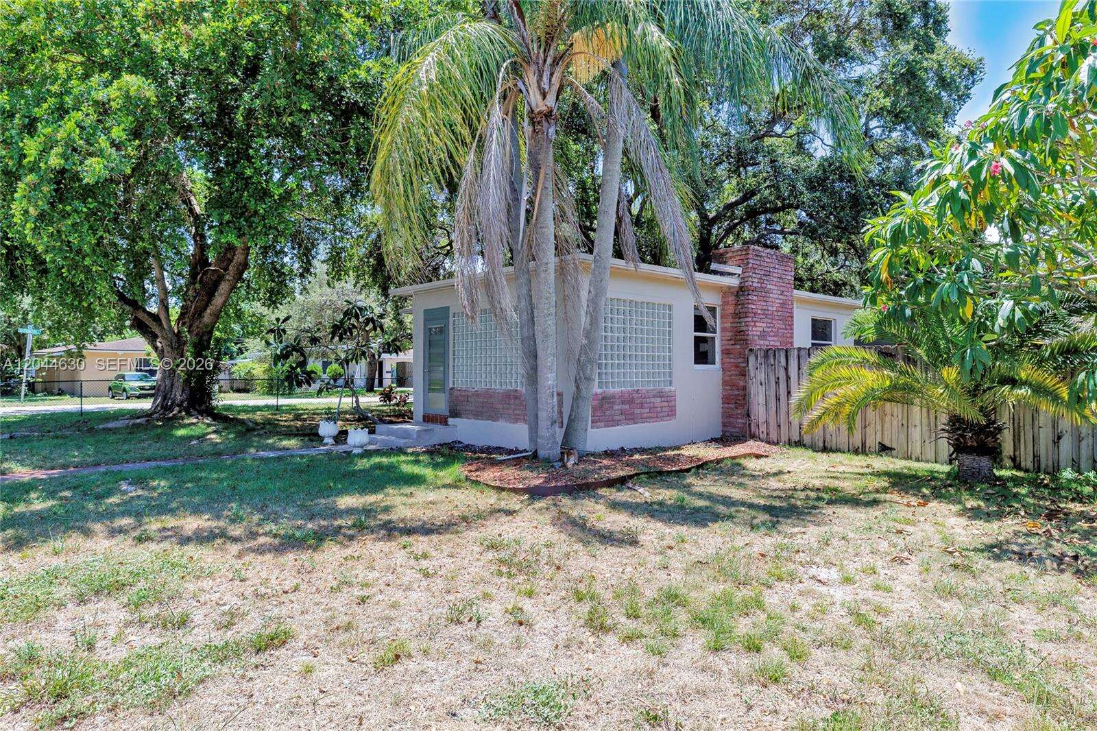 842 28th Ave, Hollywood, FL 33020 - For Sale photo 22