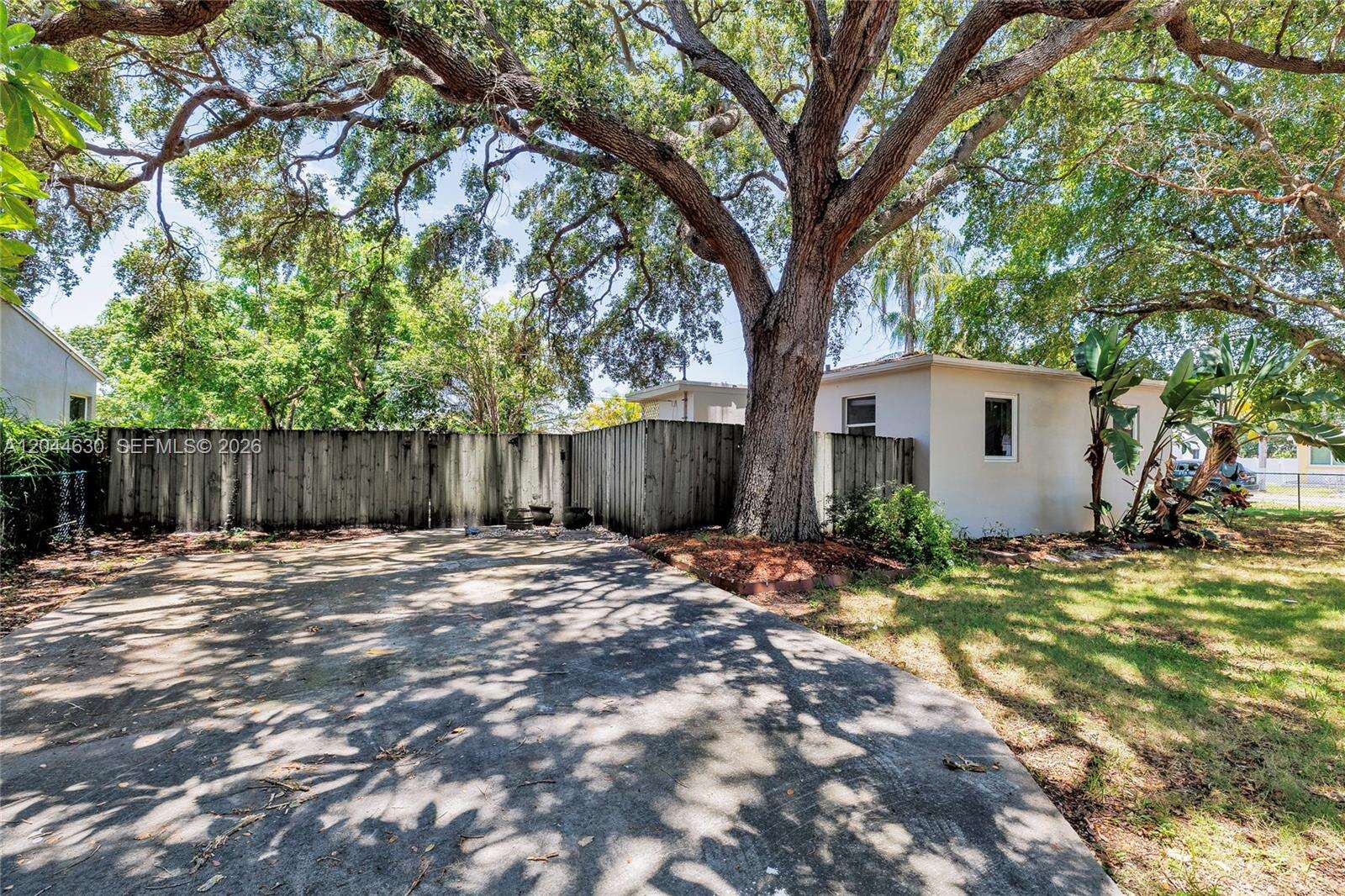 842 28th Ave, Hollywood, FL 33020 - For Sale photo 23