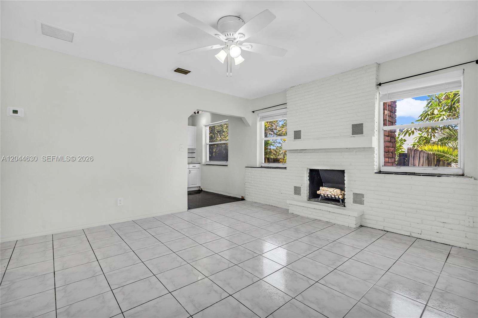 842 28th Ave, Hollywood, FL 33020 - For Sale photo 9