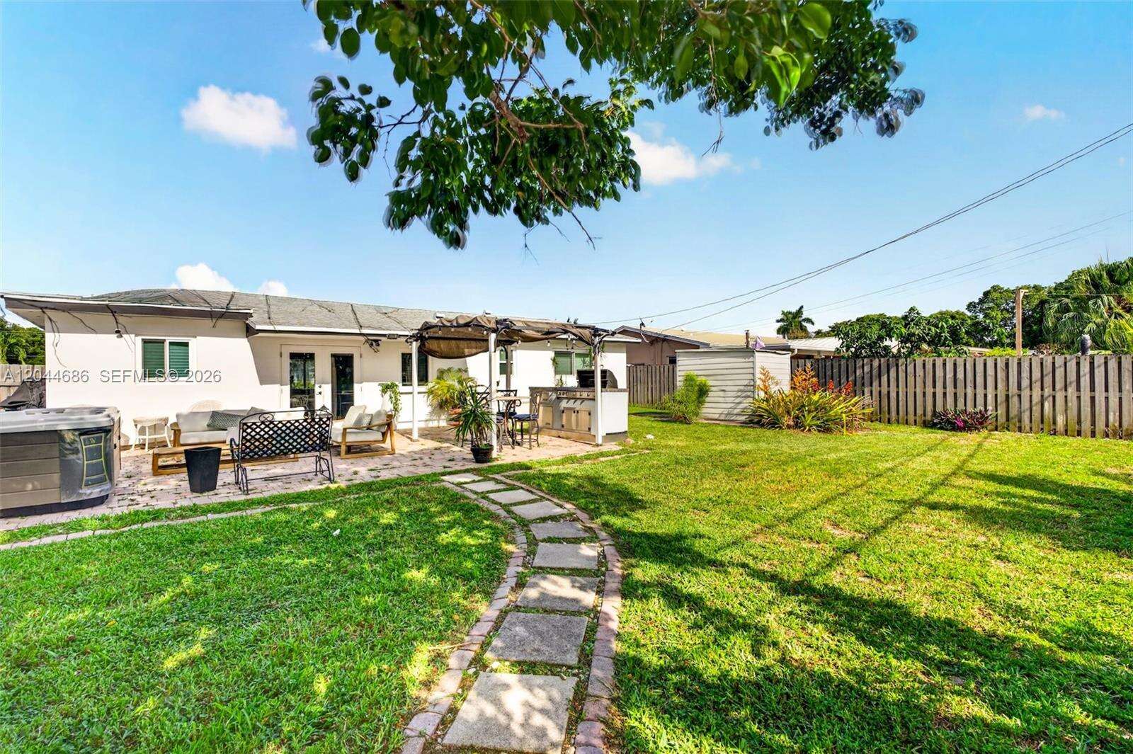 2012 31st Rd, Hollywood, FL 33021 - For Sale photo 25