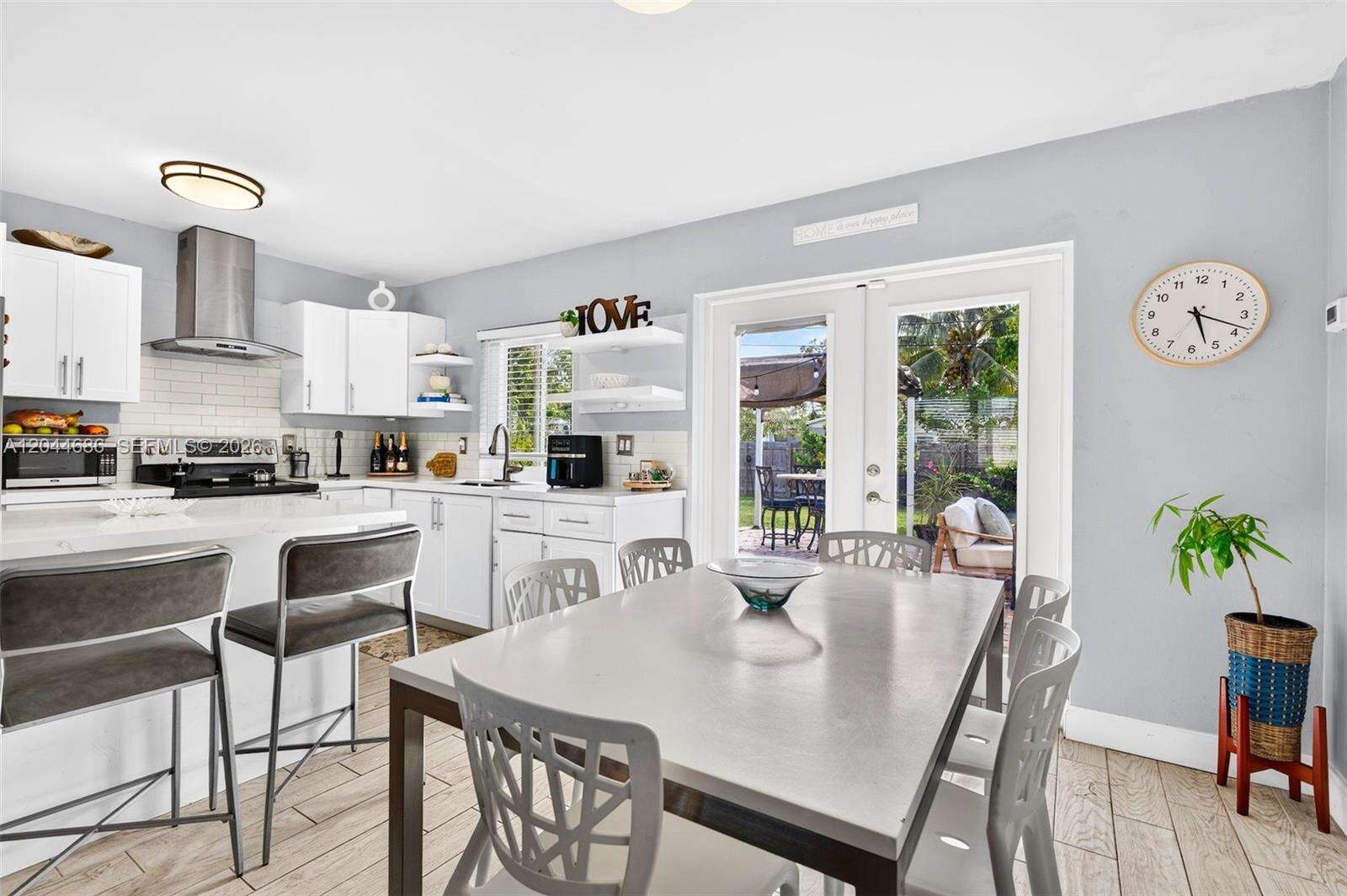 2012 31st Rd, Hollywood, FL 33021 - For Sale photo 9