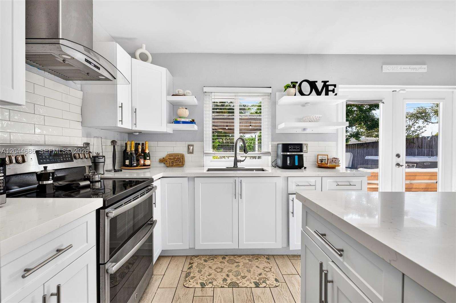 2012 31st Rd, Hollywood, FL 33021 - For Sale photo 10