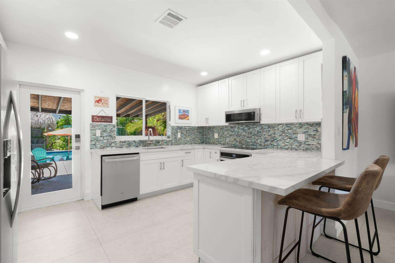 1522 17th, Fort Lauderdale, FL 33304 - For Sale photo 8