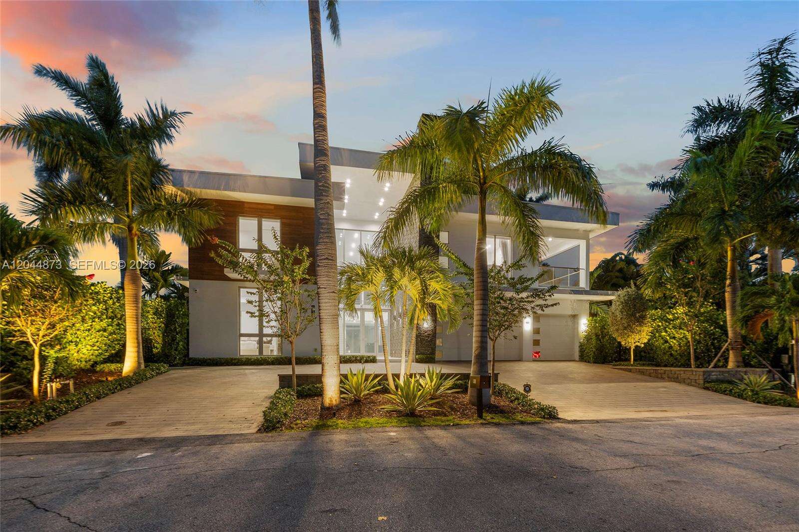 91 Fiesta Way, Fort Lauderdale, FL 33301 - For Sale photo 1