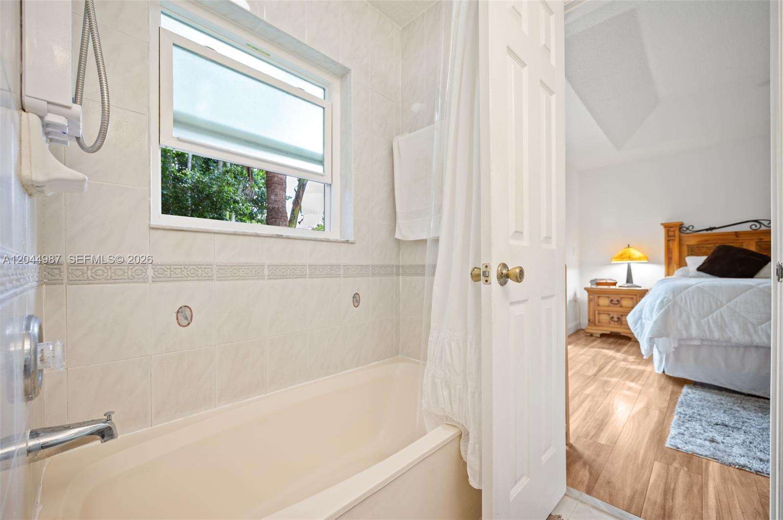 18061 152nd Ct, Miami, FL 33187 - For Sale photo 13