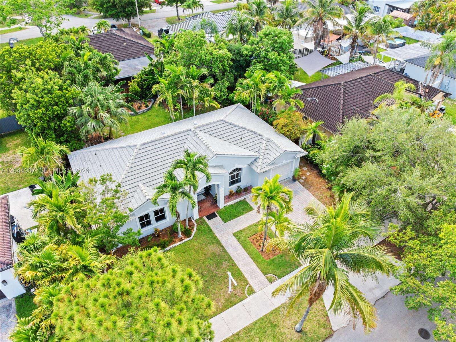 18061 152nd Ct, Miami, FL 33187 - For Sale photo 26