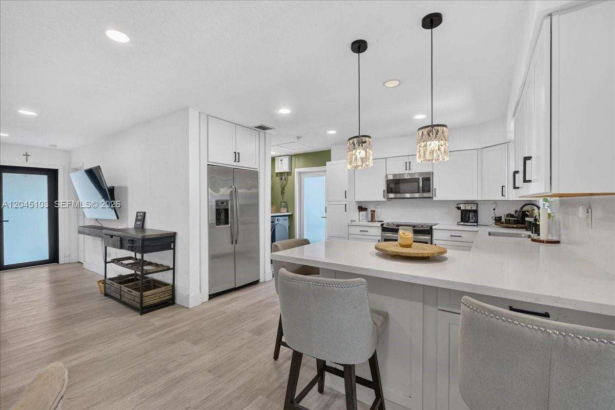 1131 75th Ave, Hollywood, FL 33024 - For Sale photo 12