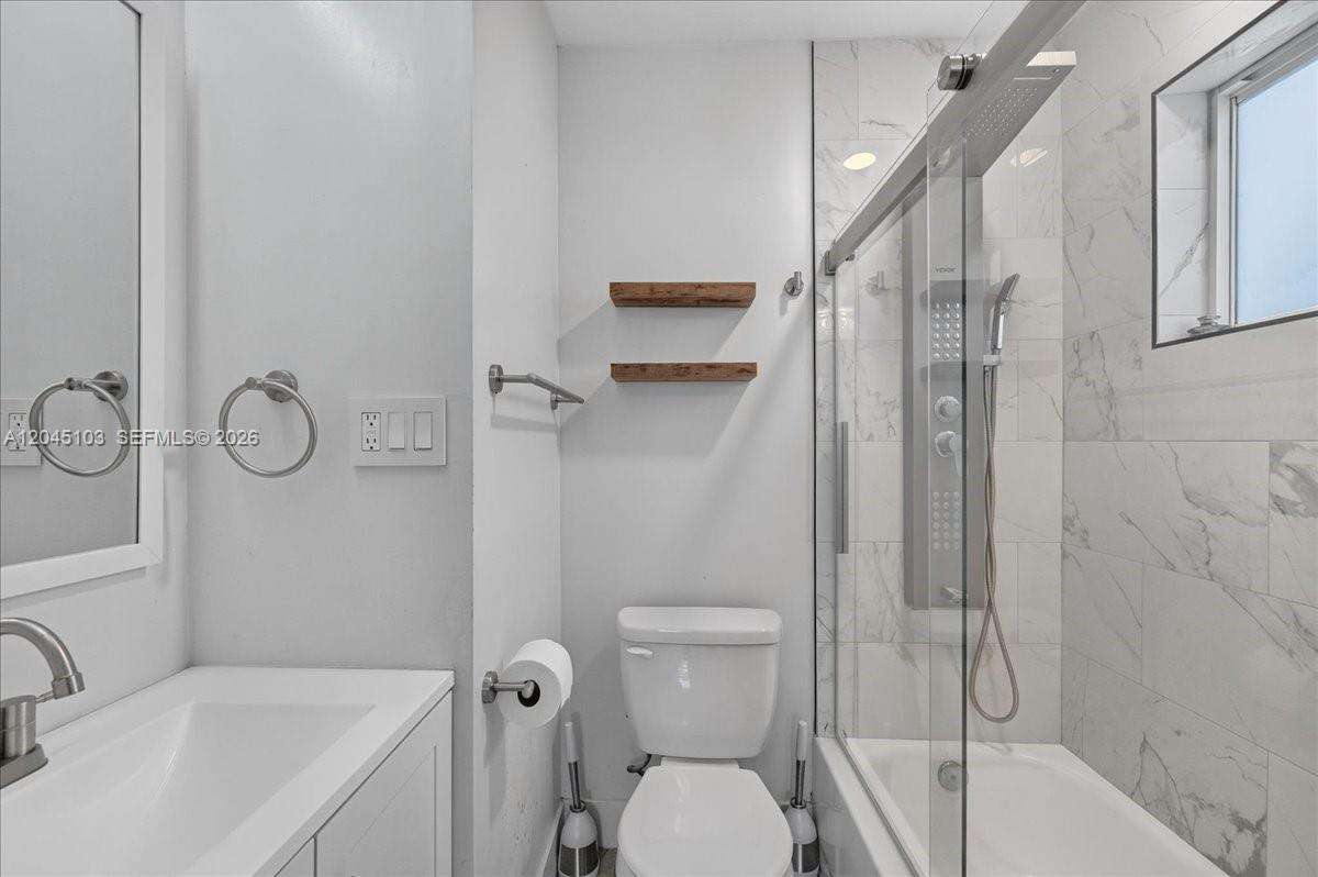 1131 75th Ave, Hollywood, FL 33024 - For Sale photo 16