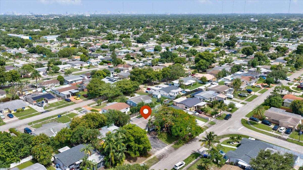 1131 75th Ave, Hollywood, FL 33024 - For Sale photo 28