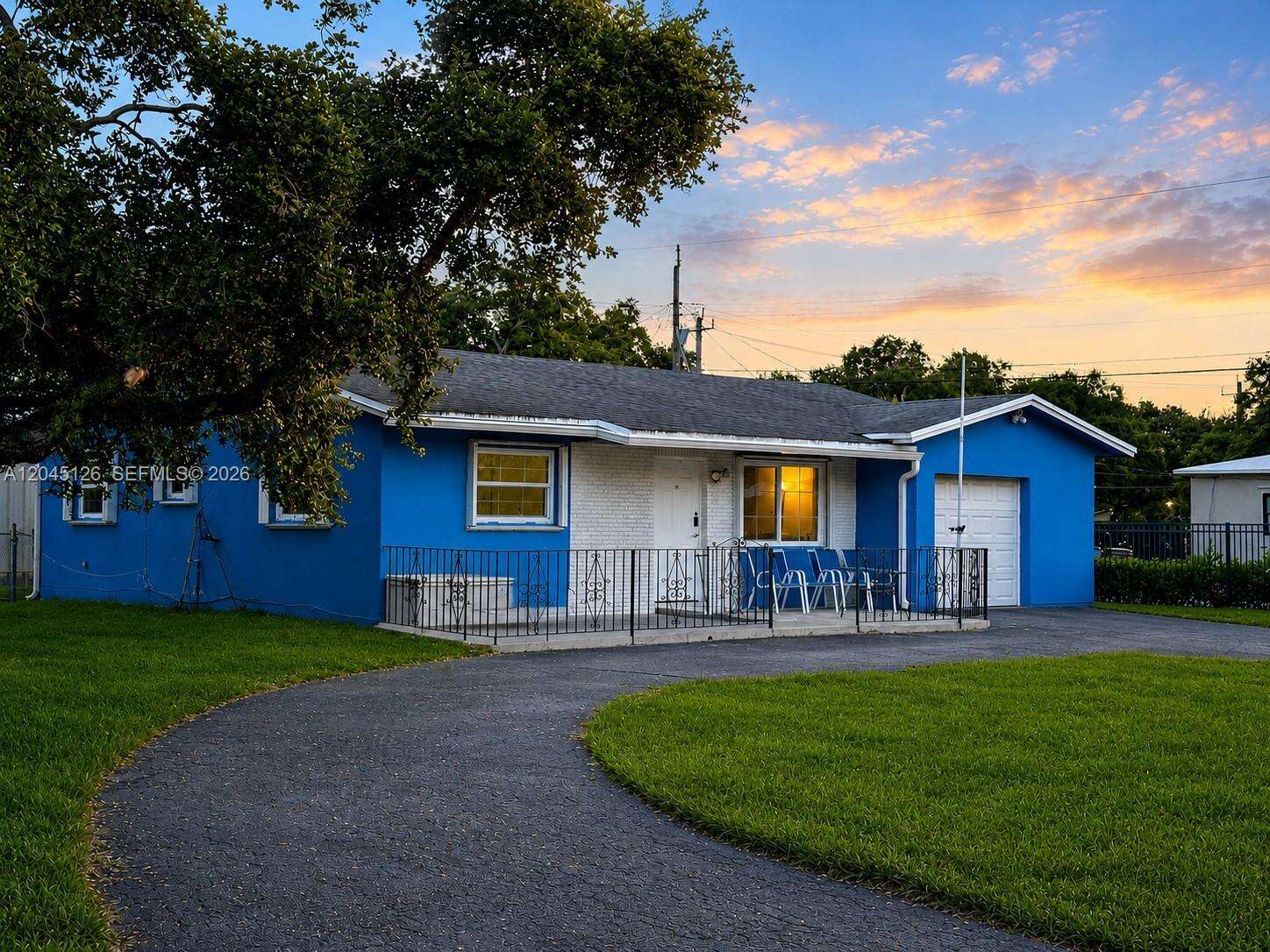 6145 Hayes St, Hollywood, FL 33024 - For Sale photo 5