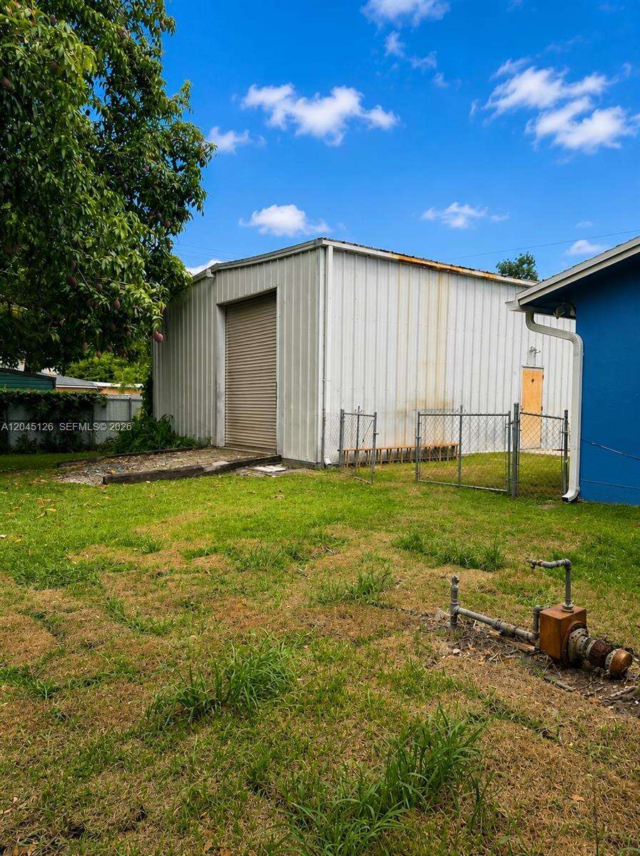 6145 Hayes St, Hollywood, FL 33024 - For Sale photo 6