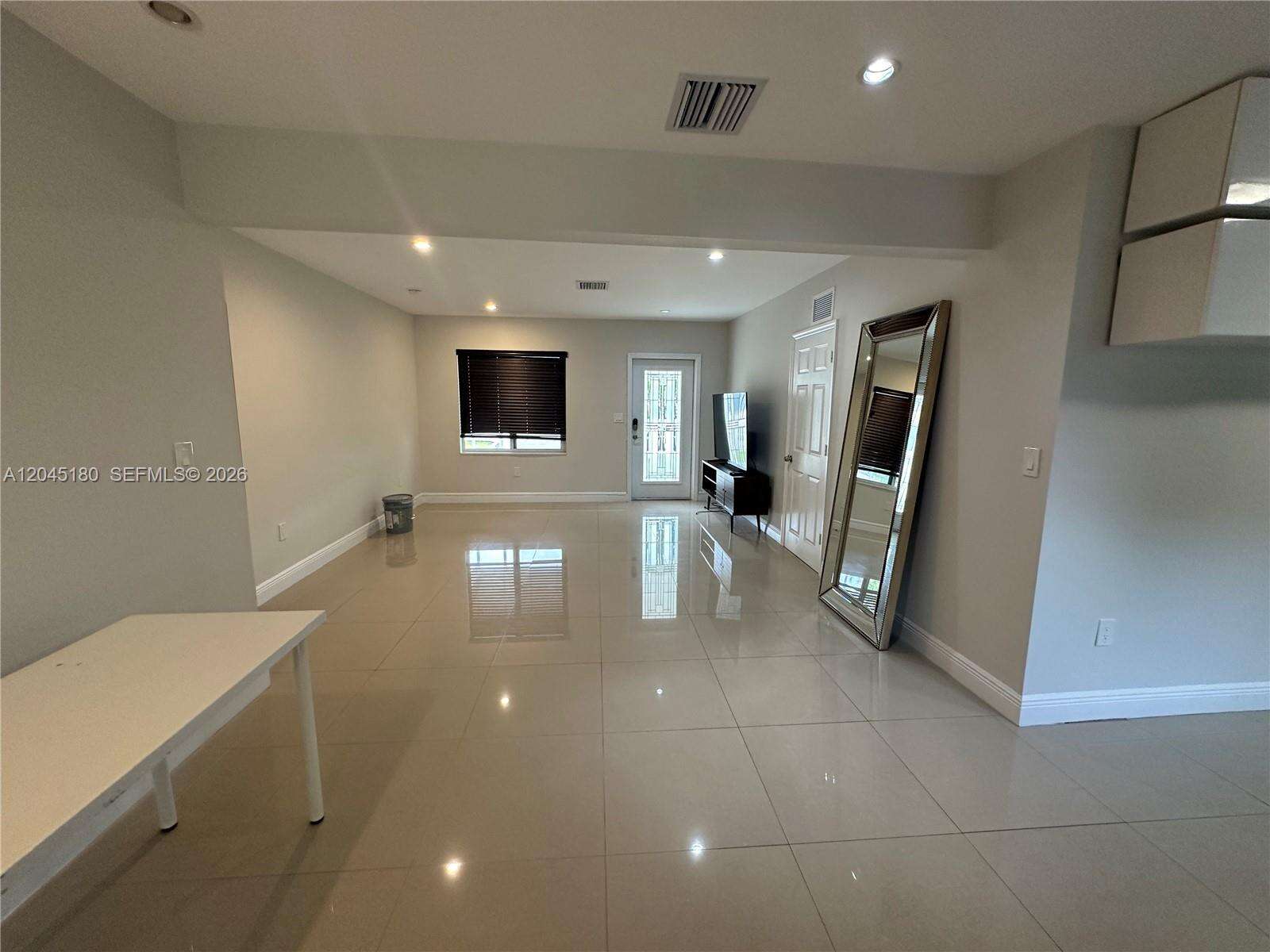 2155 Biarritz Dr, Miami Beach, FL 33141 - For Sale photo 2
