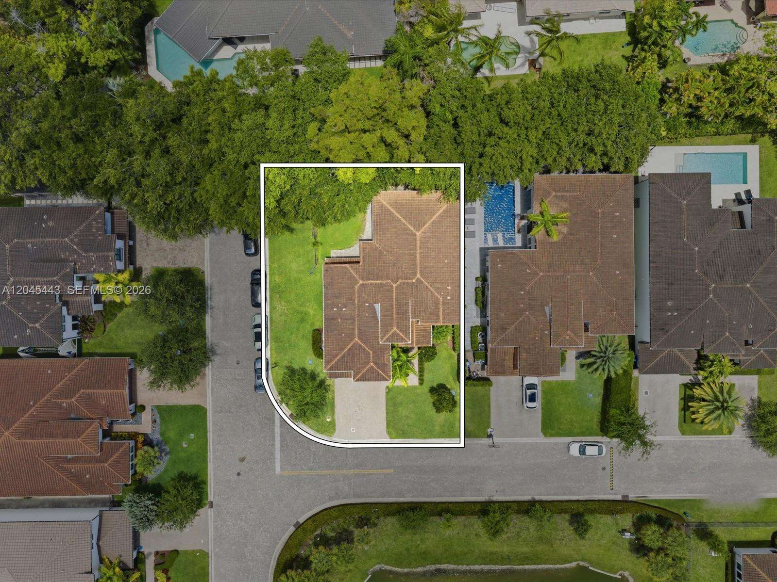 3439 Brookfield Cir N, Hollywood, FL 33312 - For Sale photo 4