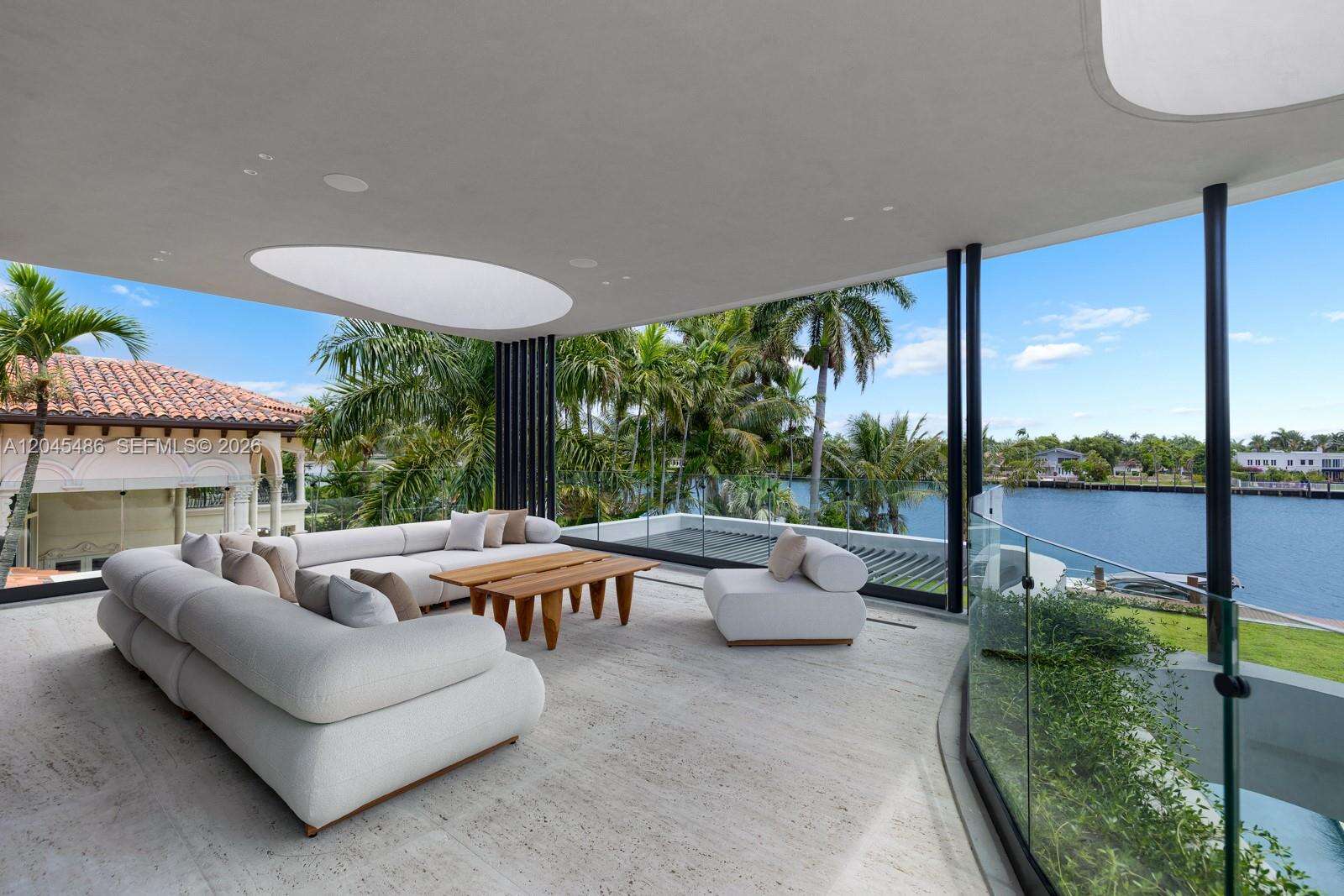 1015 Southlake Dr, Hollywood, FL 33019 - For Sale photo 18
