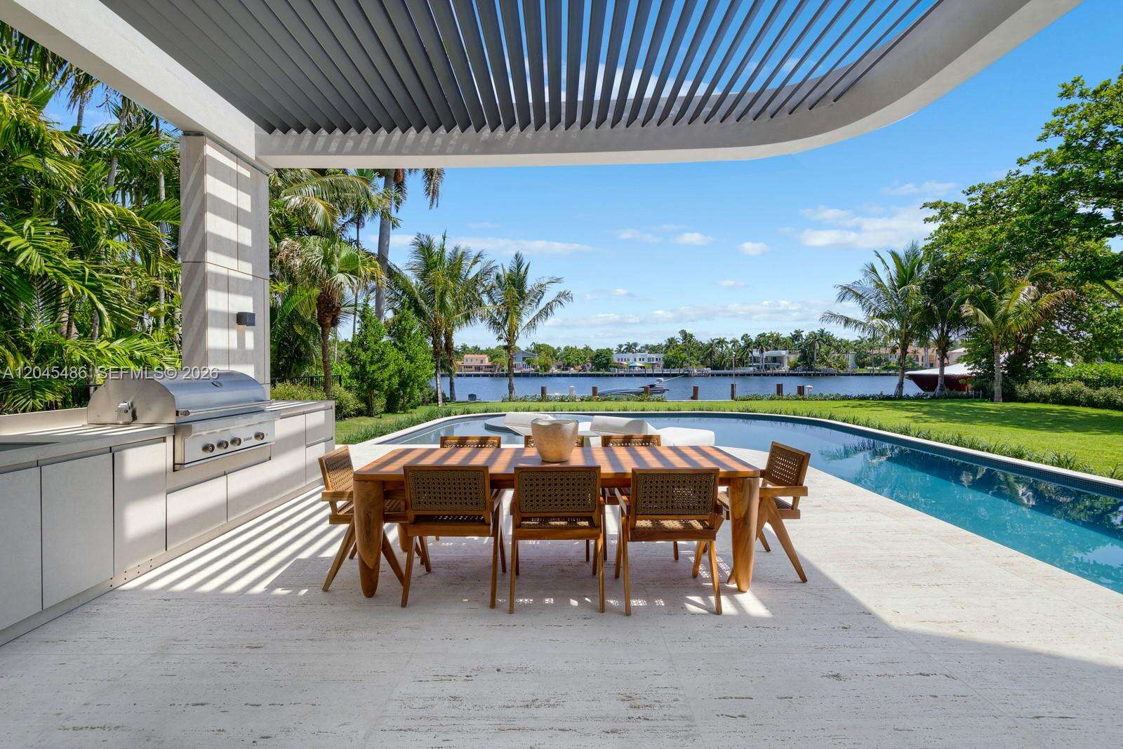 1015 Southlake Dr, Hollywood, FL 33019 - For Sale photo 20