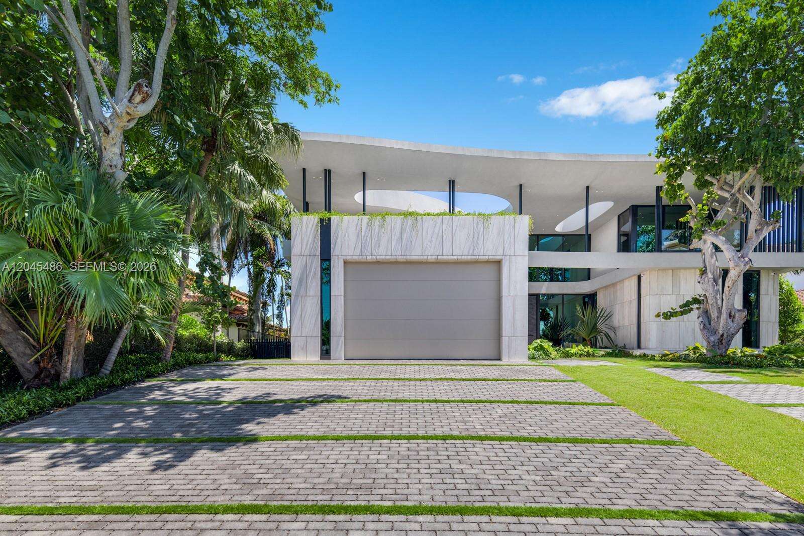 1015 Southlake Dr, Hollywood, FL 33019 - For Sale photo 32