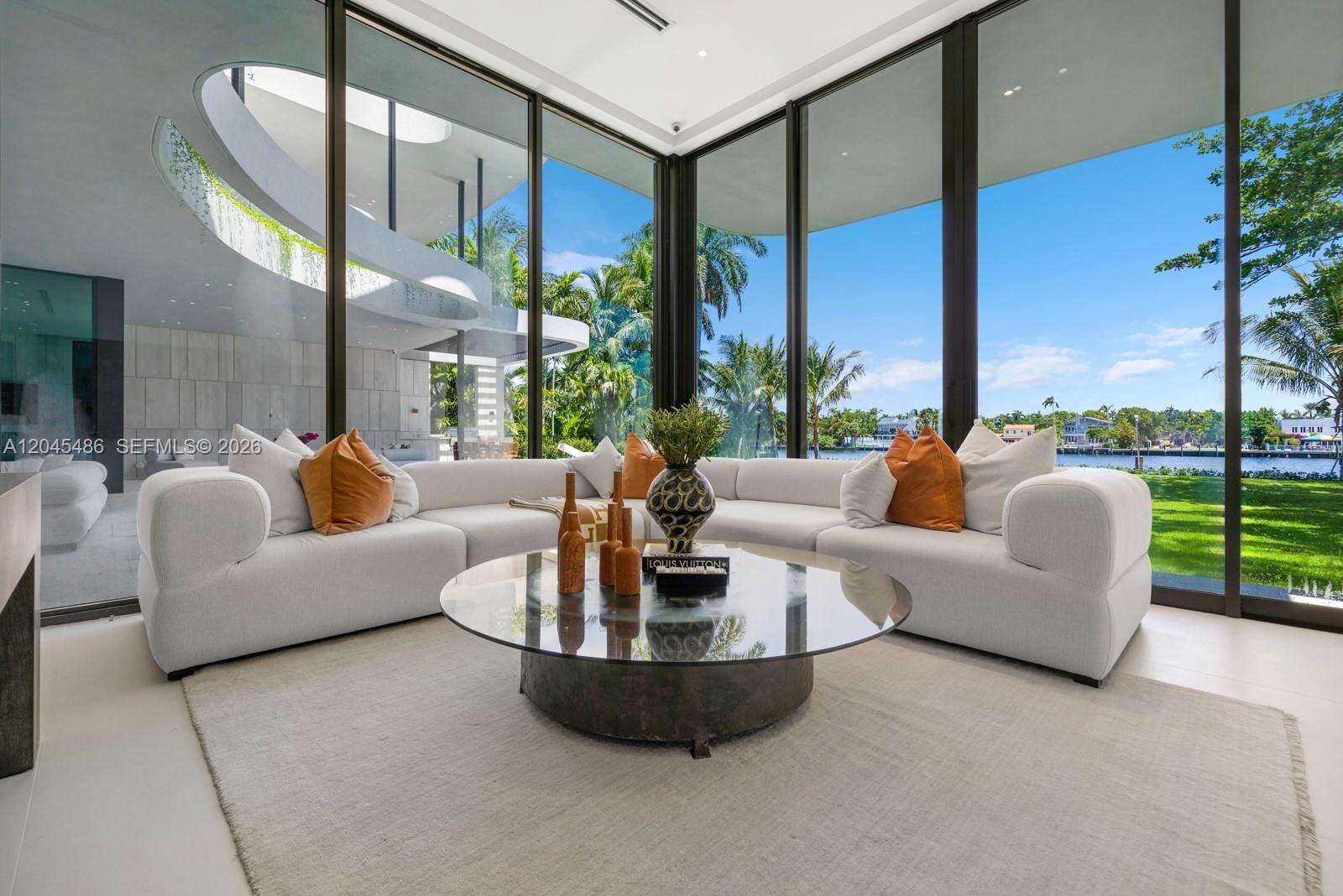 1015 Southlake Dr, Hollywood, FL 33019 - For Sale photo 7