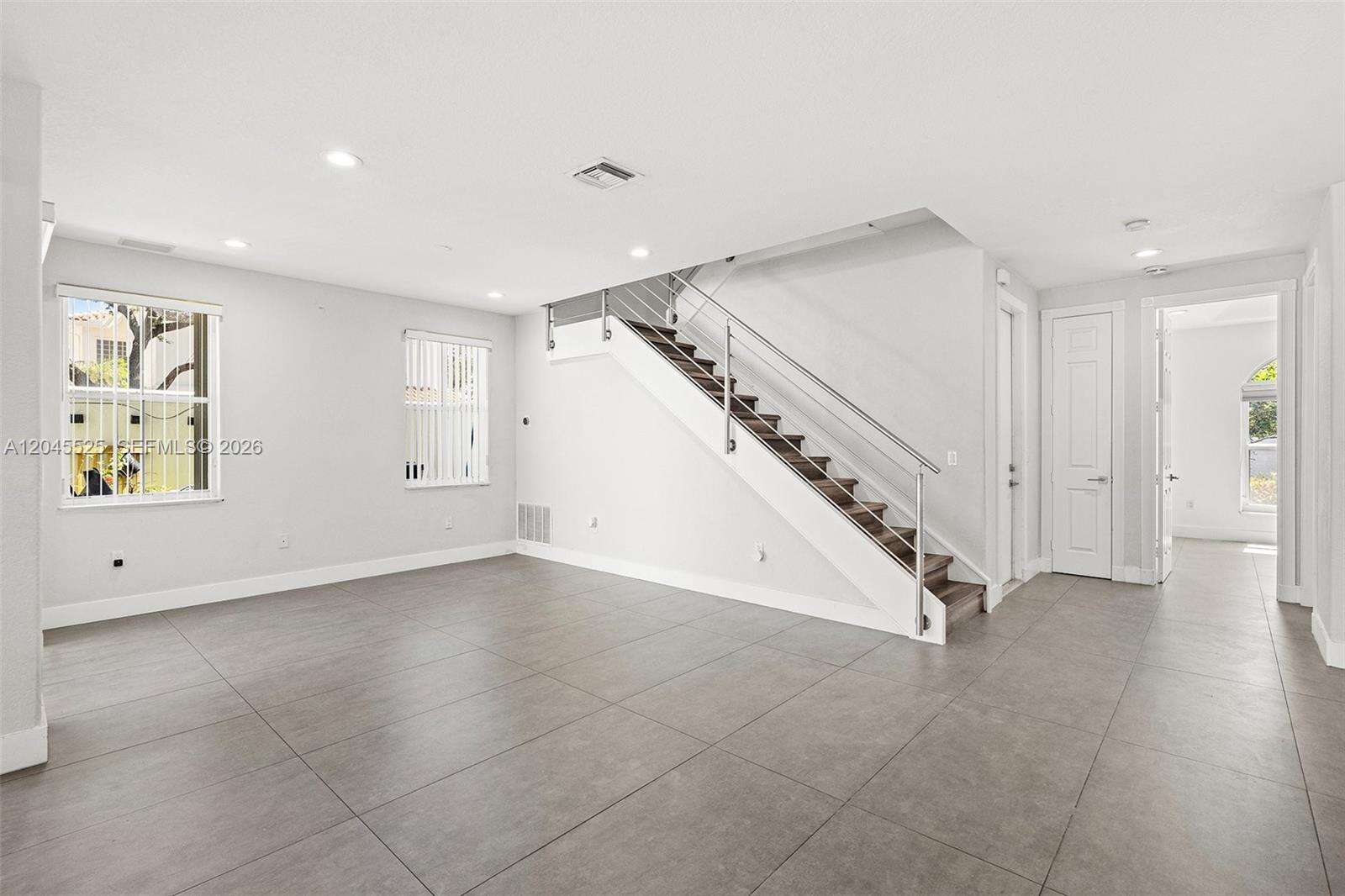 1549 Shoreline Way, Hollywood, FL 33019 - For Sale photo 5