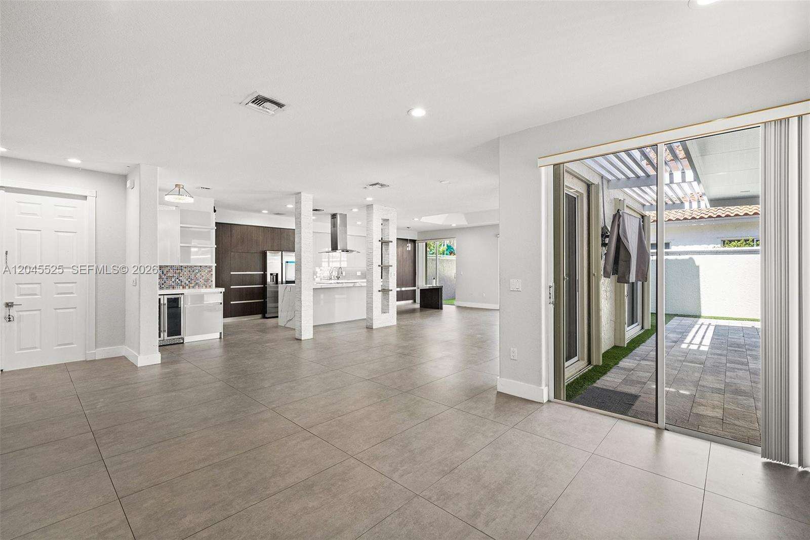1549 Shoreline Way, Hollywood, FL 33019 - For Sale photo 6
