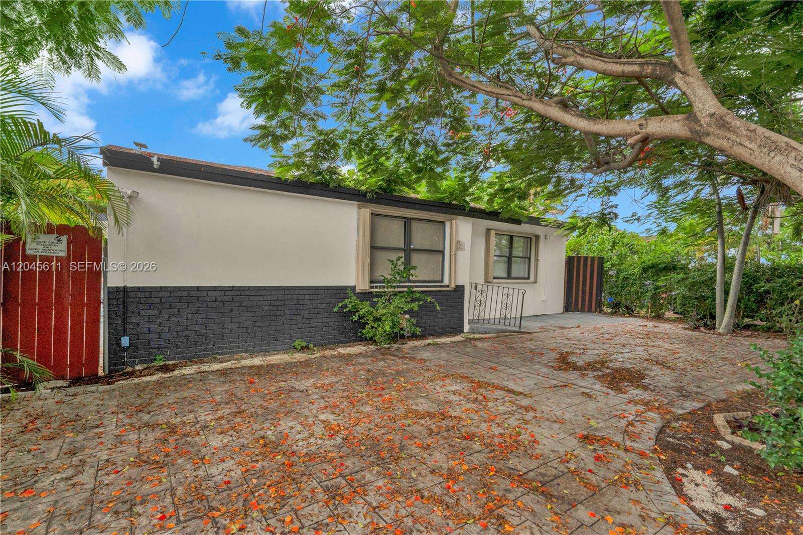 2827 Adams St, Hollywood, FL 33020 - For Sale photo 1