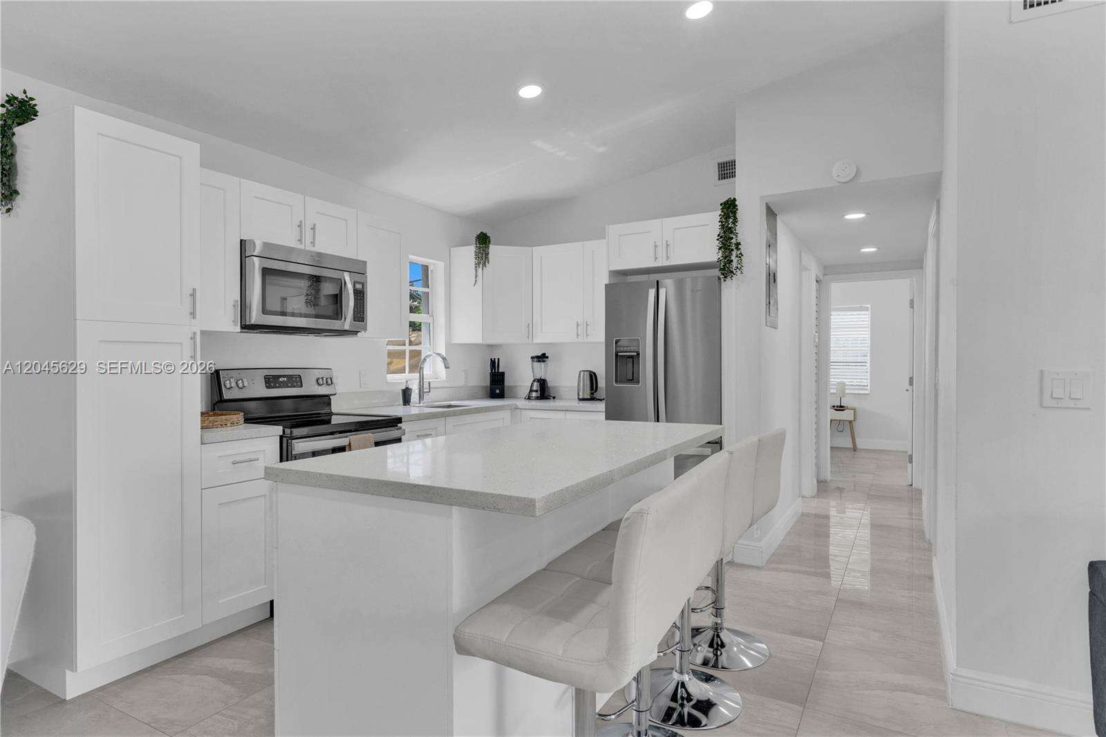 1016 22nd Ter, Fort Lauderdale, FL 33312 - For Sale photo 8