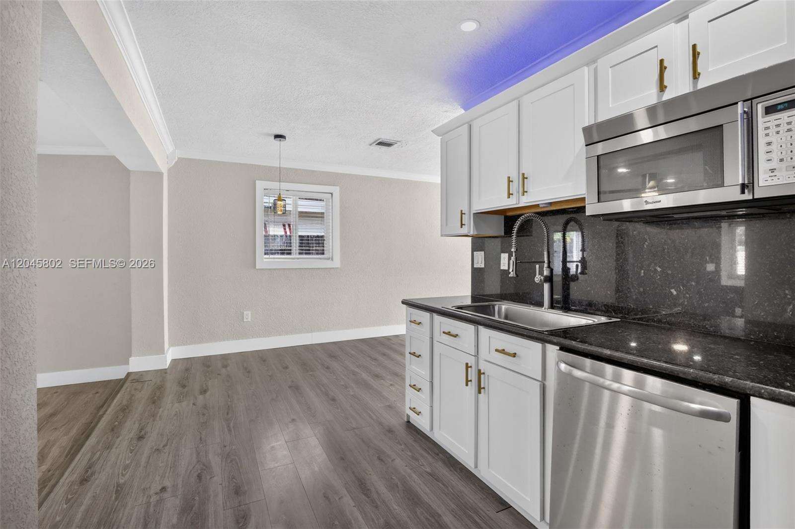 1300 70th Ter, Hollywood, FL 33024 - For Sale photo 11
