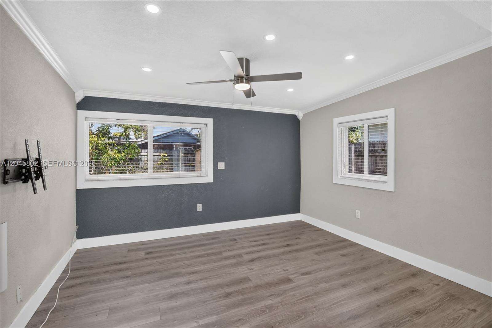 1300 70th Ter, Hollywood, FL 33024 - For Sale photo 12