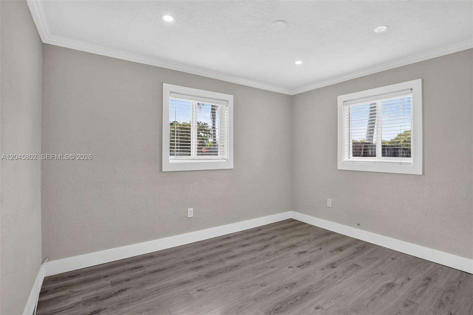 1300 70th Ter, Hollywood, FL 33024 - For Sale photo 23