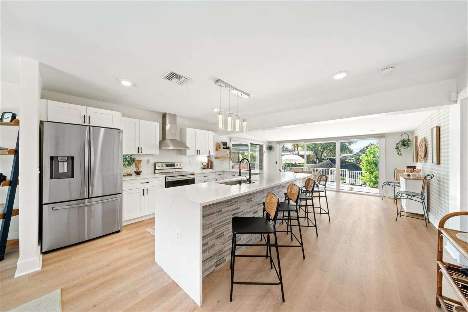 2419 Marathon, Fort Lauderdale, FL 33312 - For Sale photo 2