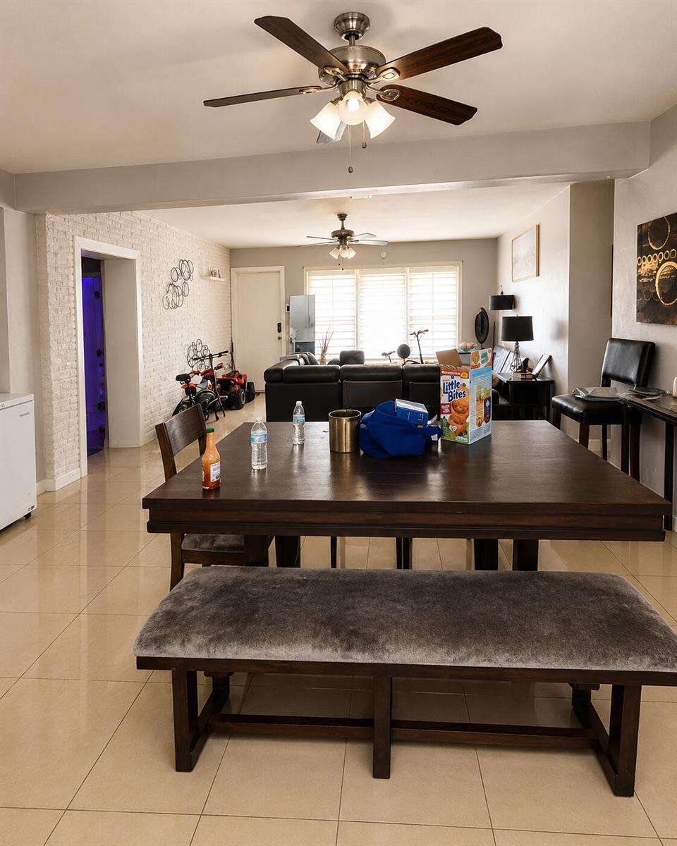 557 Dayton, Fort Lauderdale, FL 33312 - For Sale photo 4
