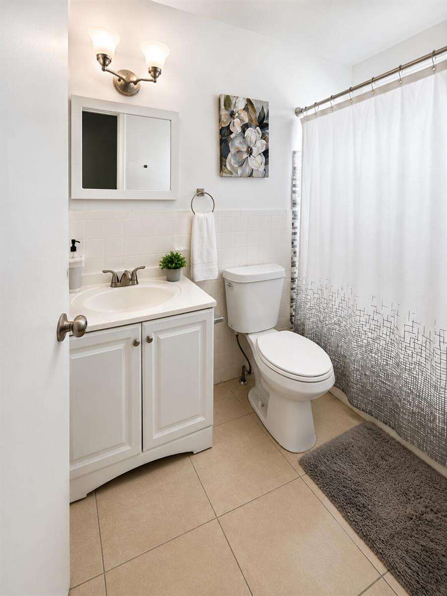 557 Dayton, Fort Lauderdale, FL 33312 - For Sale photo 6