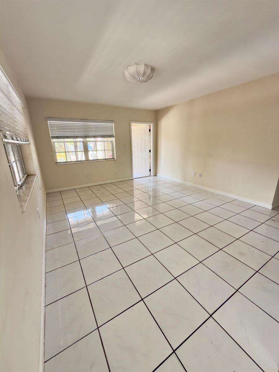 1412 14th, Fort Lauderdale, FL 33304 - For Sale photo 4