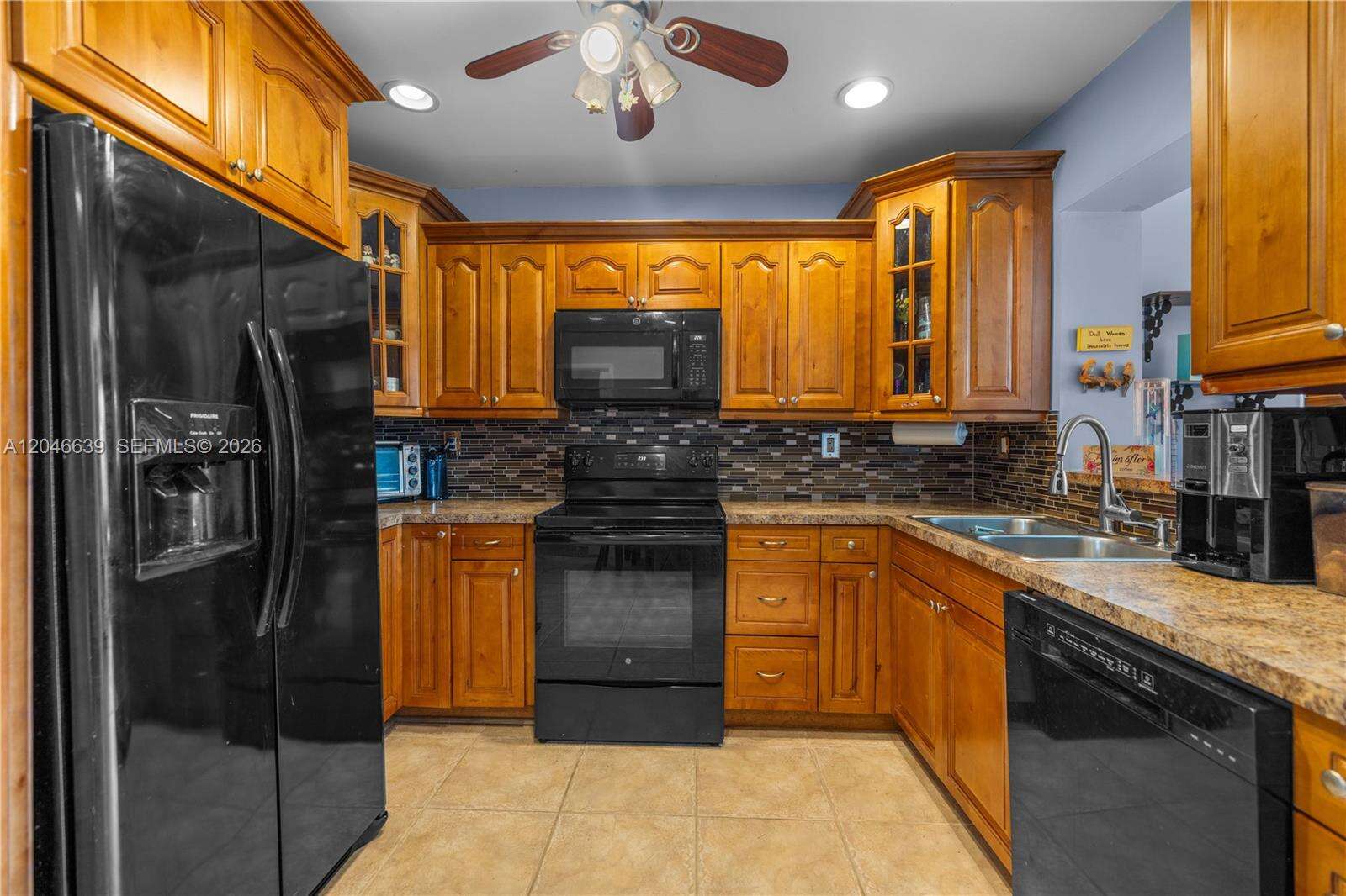 6870 Pershing St, Hollywood, FL 33024 - For Sale photo 14