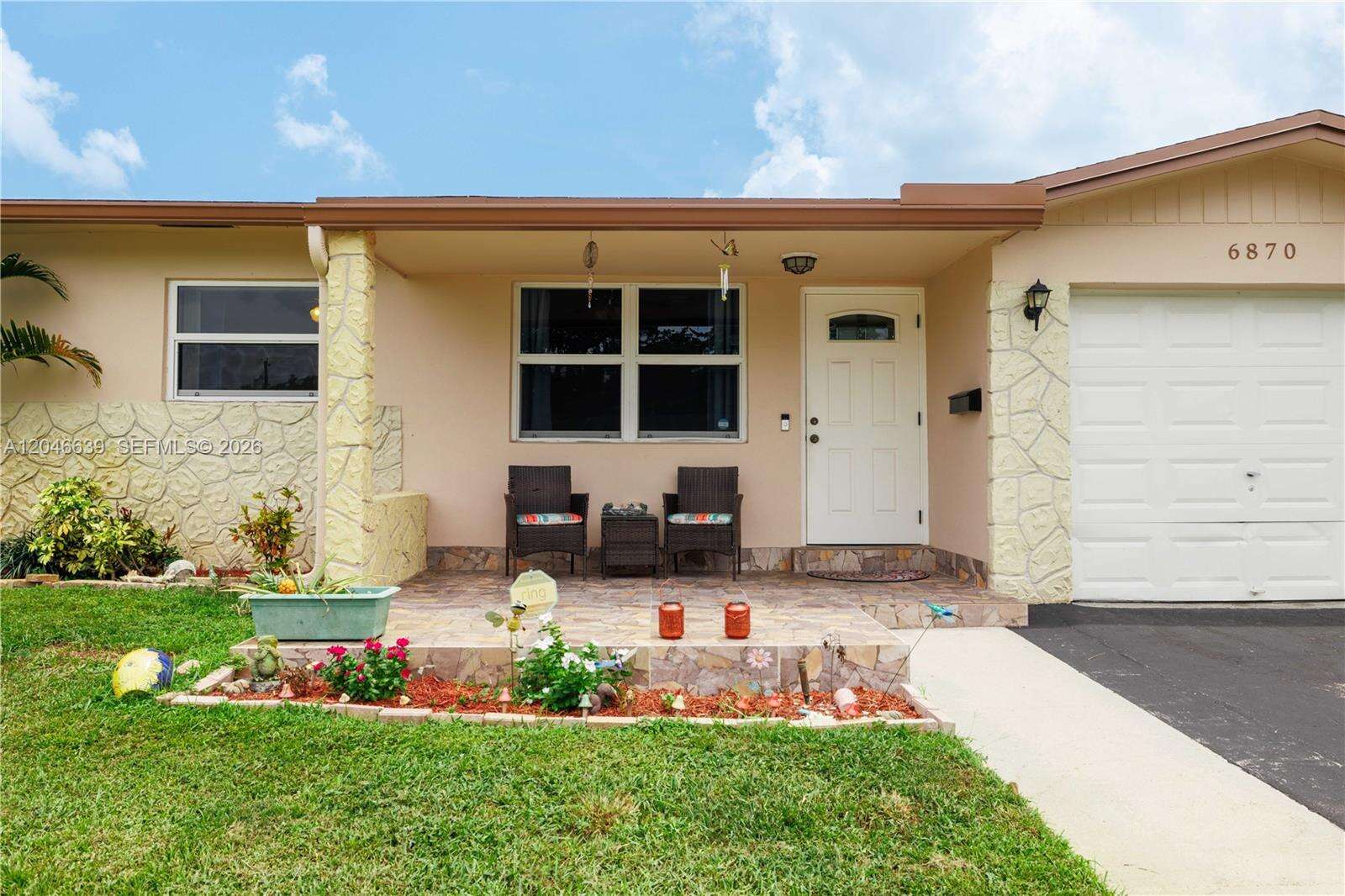 6870 Pershing St, Hollywood, FL 33024 - For Sale photo 3