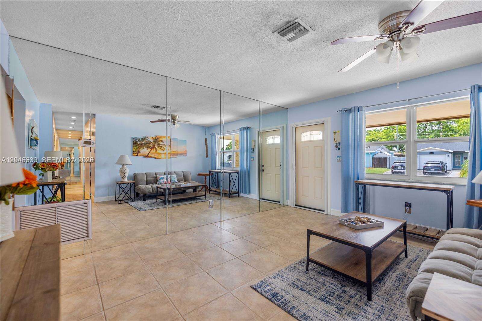 6870 Pershing St, Hollywood, FL 33024 - For Sale photo 9