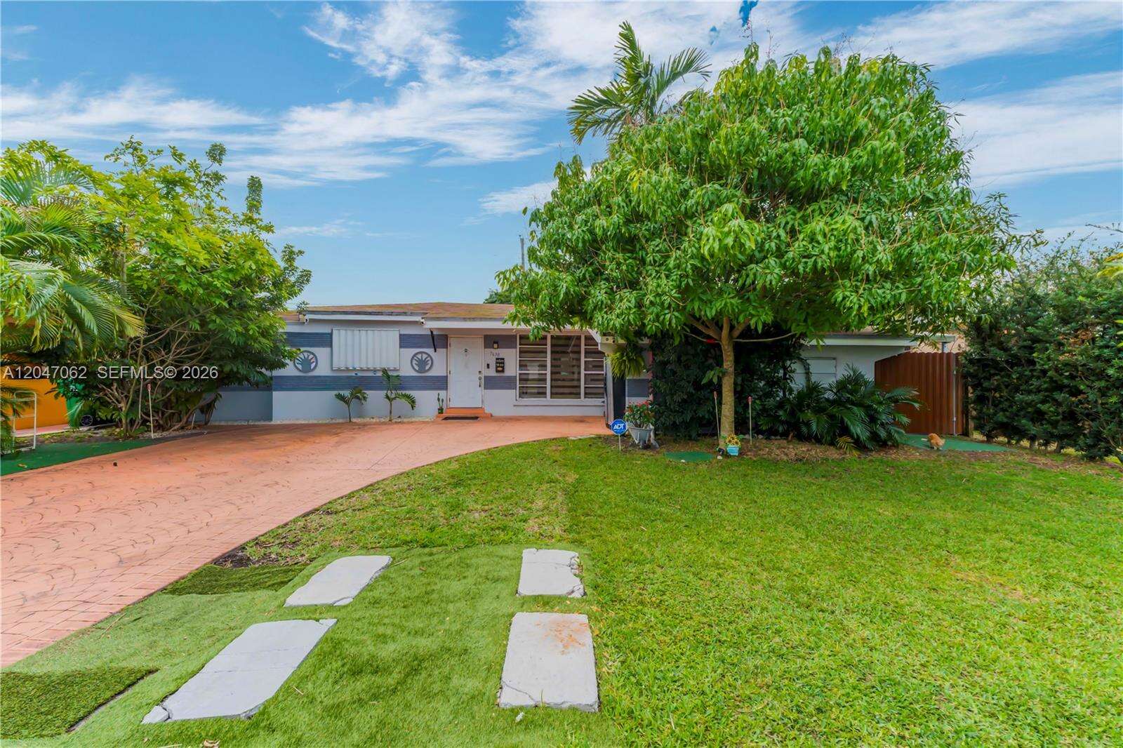7630 Plantation Blvd, Miramar, FL 33023 - For Sale photo 2