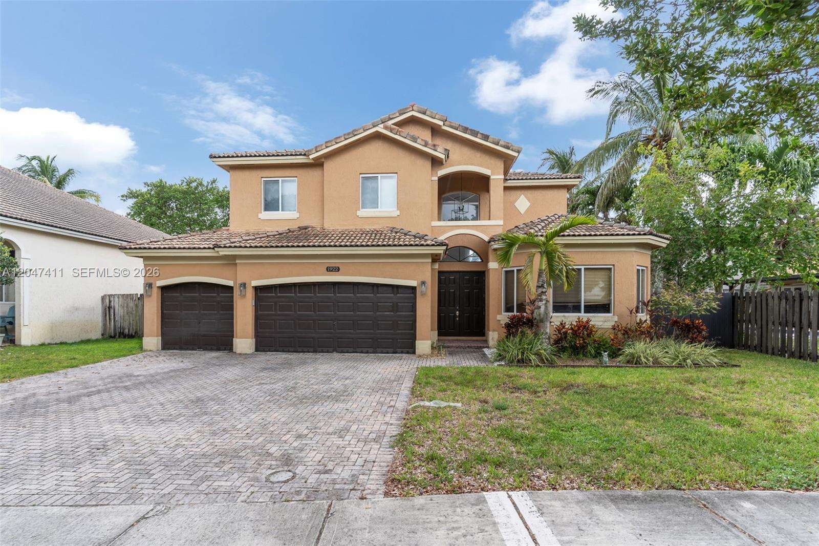 1922 22nd Ct, Homestead, FL 33035 - For Sale photo 1