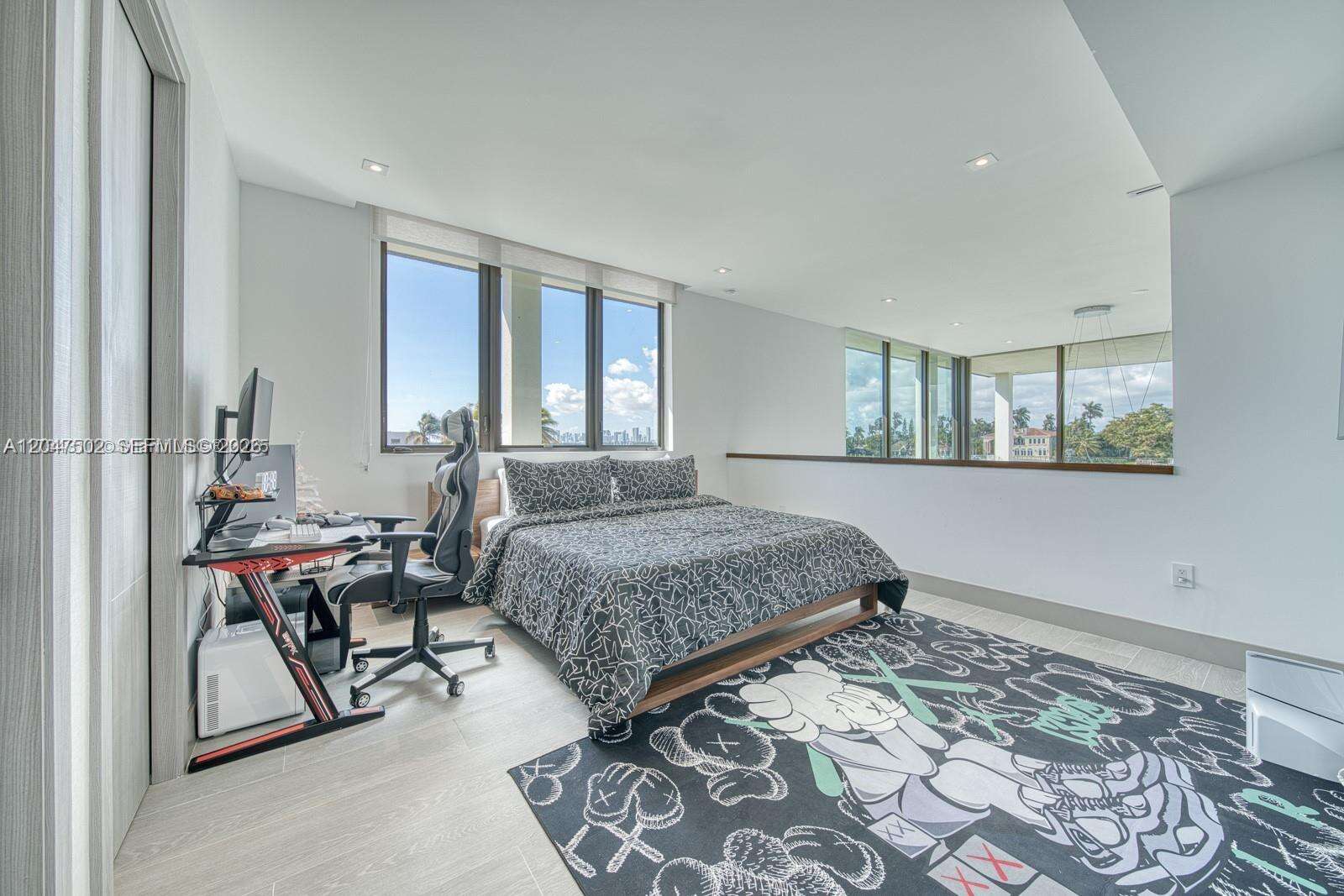 7520 Treasure Dr, North Bay Village, FL 33141 - For Sale photo 18