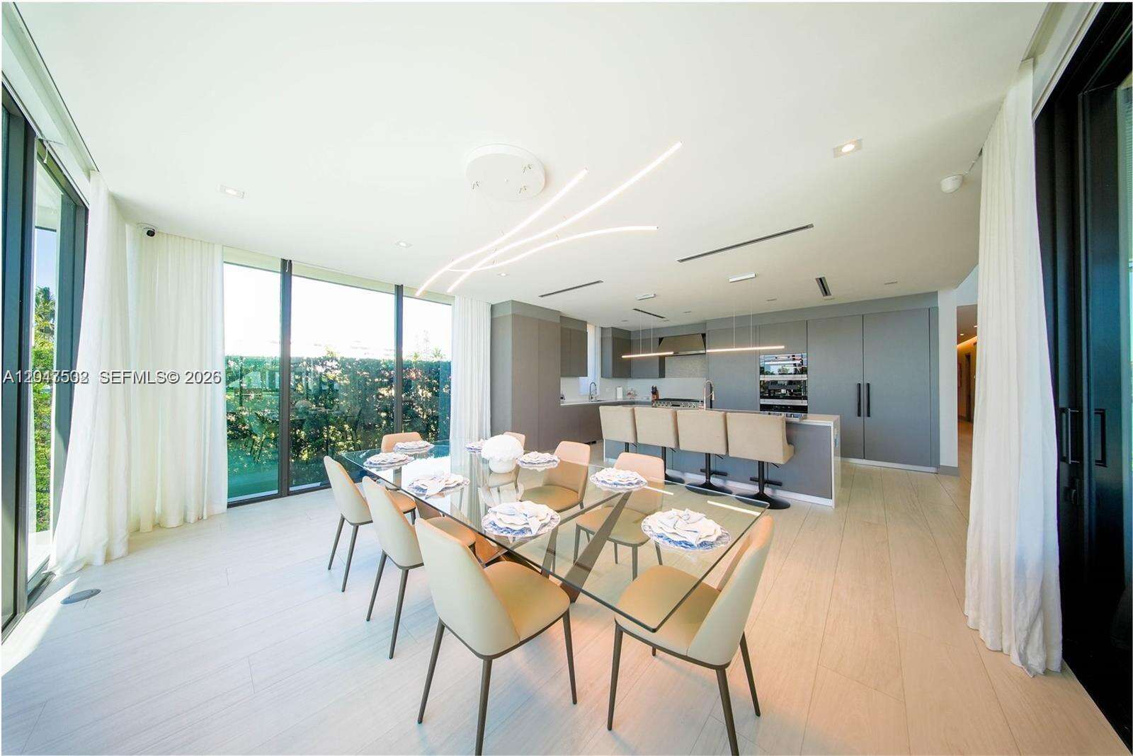 7520 Treasure Dr, North Bay Village, FL 33141 - For Sale photo 6